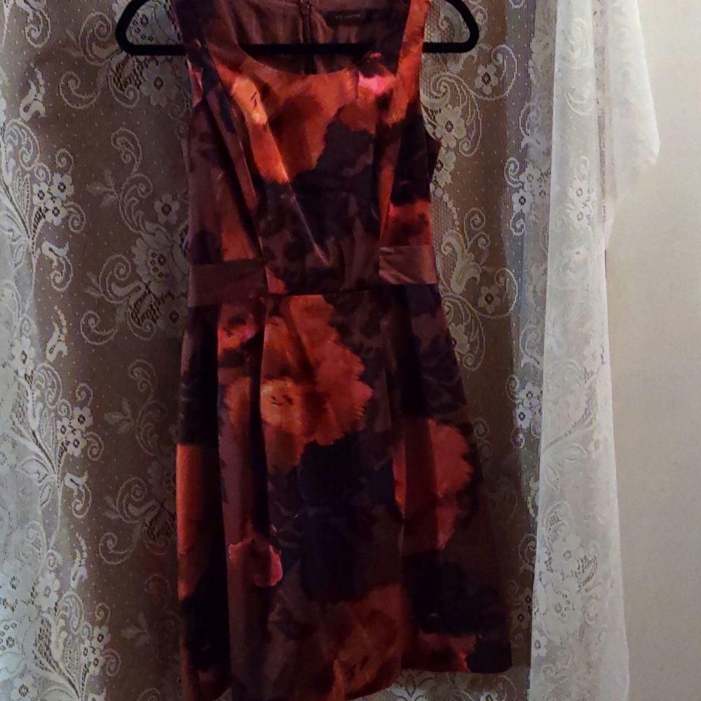 The Limited Women's size 0 dress sleeveless lined orange brown floral belted zip